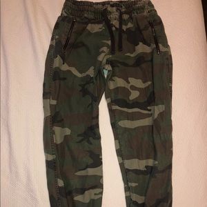 TNA alix camo pants.